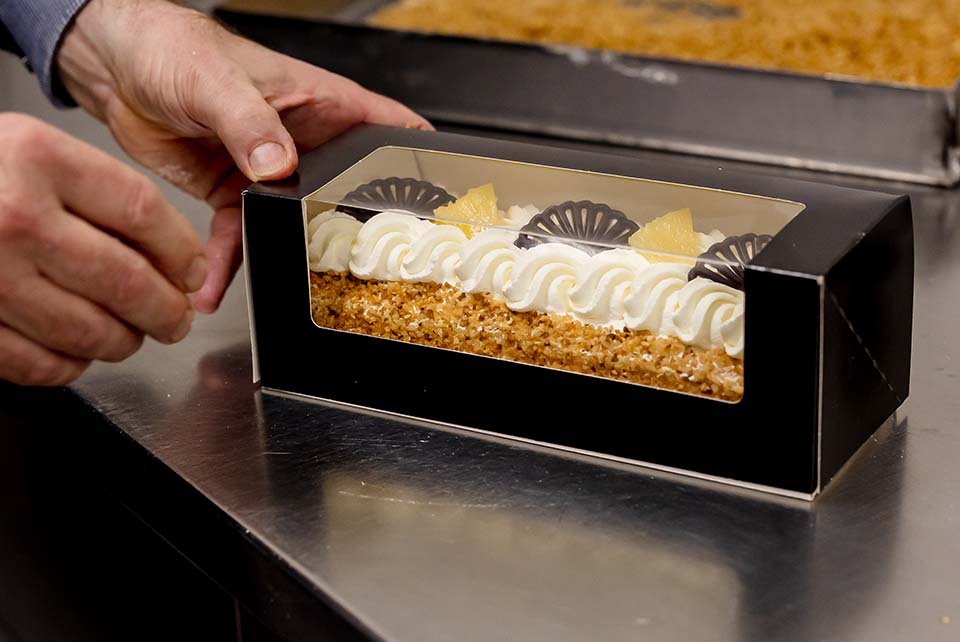 genieten slagroomsschnitt bakkerij nico de vos